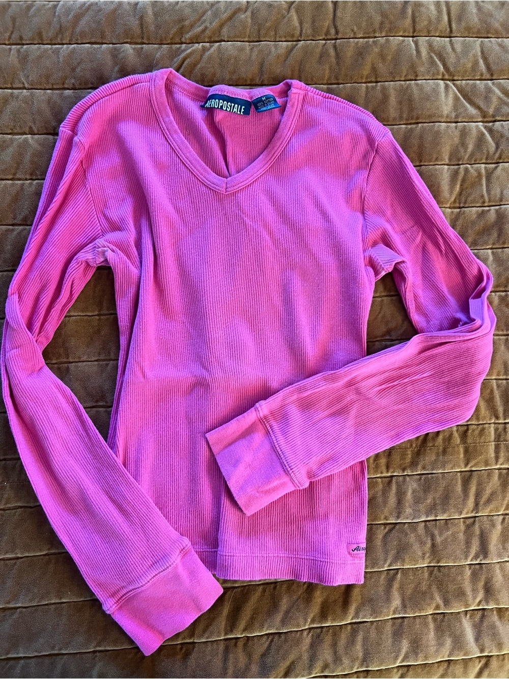 Aeropostale Women's Pink Ribbed V-Neck Long Sleeve Top Vintage Y2K